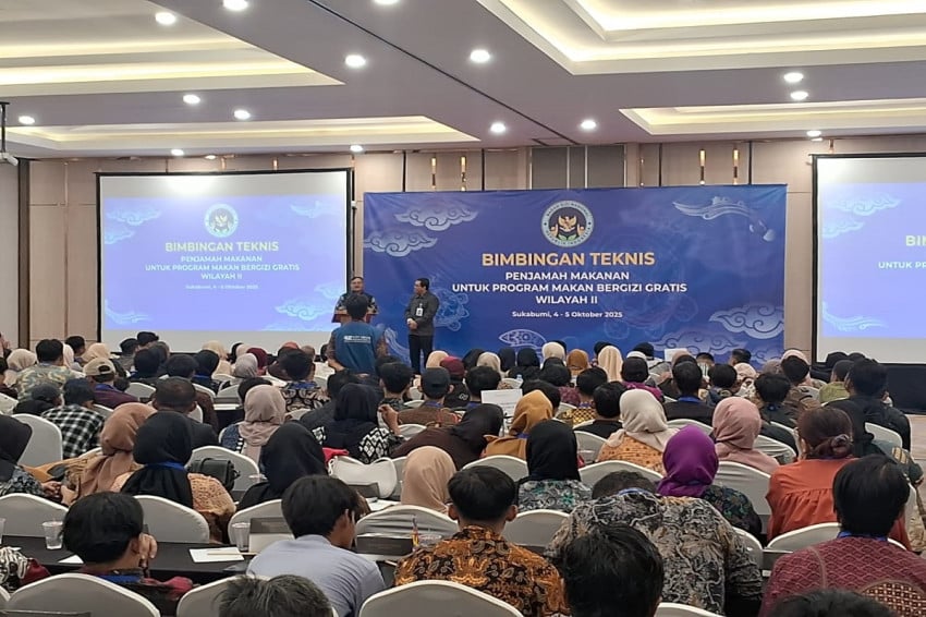 bgn-gelar-bimbingan-teknis-penjamah-makanan-untuk-1800-peserta-di-bogor-dan-sukabumi-znl.jpeg