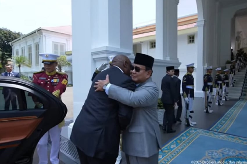 prabowo-sambut-kedatangan-presiden-afrika-selatan-di-istana-merdeka-ely.jpg