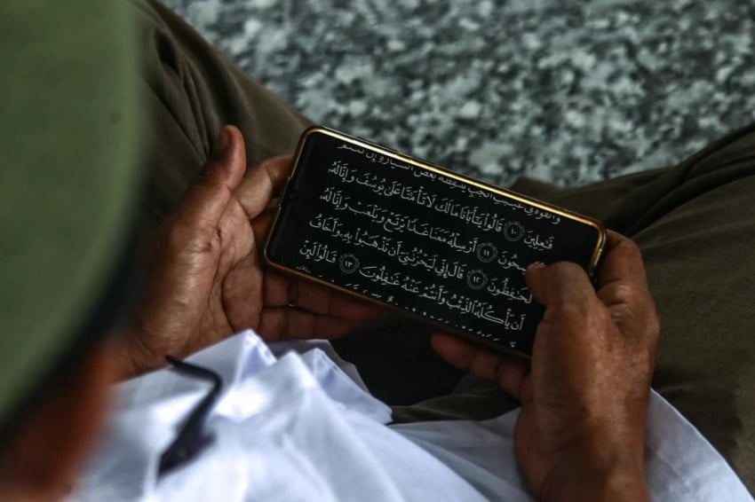 jadwal-salat-dan-imsakiyah-medan-hari-ini-20-ramadan-1447-h-vwi.jpg