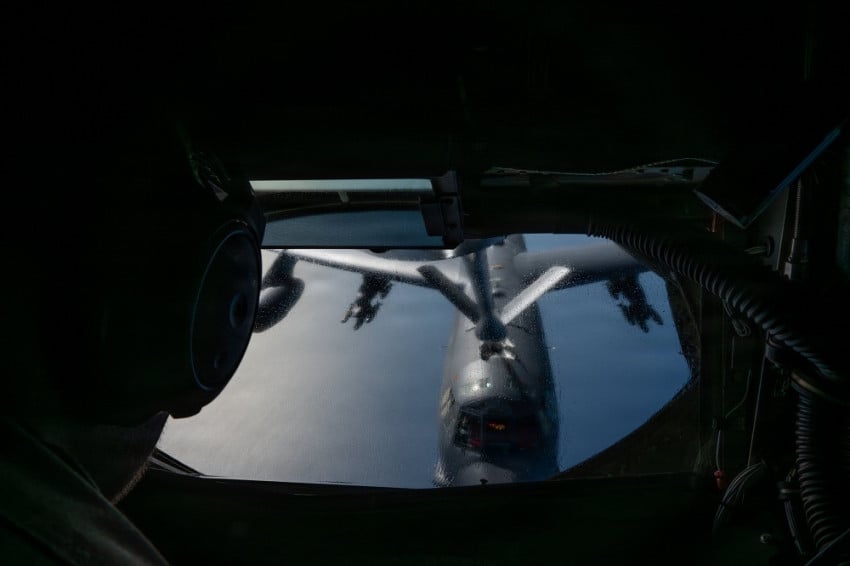 apa-itu-pesawat-kc135-stratotanker-as-yang-dijuluki-pompa-bensin-terbang-yang-hilang-sinyal-cza.jpg