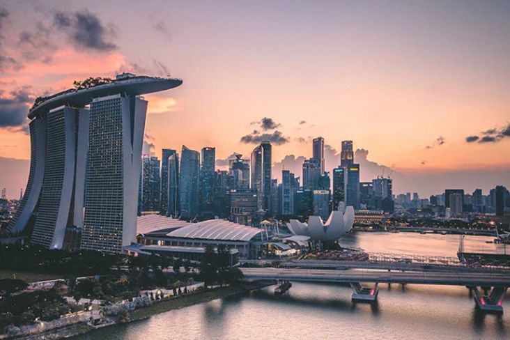 ekonomi-singapura-melesat-6-berkat-demam-ai-mengapa-masih-kirim-sinyal-bahaya-qqm.jpg
