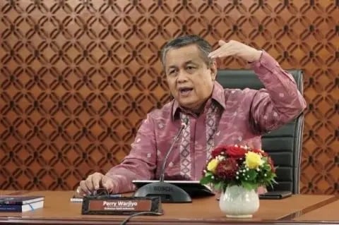 rupiah-jeblok-tembus-rp17600-per-dolar-as-dpr-desak-gubernur-bi-mundur-jyt.jpeg