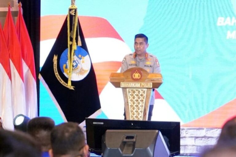 rekam-jejak-komjen-karyoto-dari-pemberantasan-korupsi-hingga-jaga-stabilitas-keamanan-nasional-qzm.j.jpeg