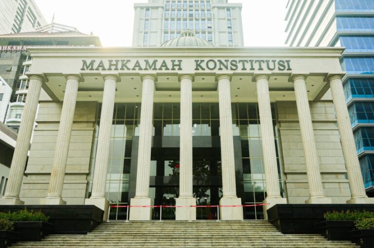 5-hal-yang-perlu-diketahui-tentang-putusan-mk-soal-pasal-penghinaan-presiden-dan-wapres-wdc.JPG