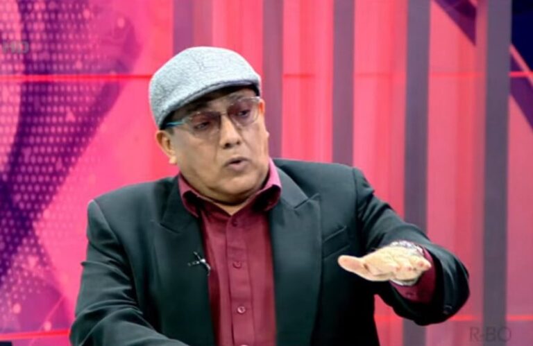 pengacara-dokter-tifa-sebut-prediksi-kubu-jokowi-selalu-zonk-lve.jpg